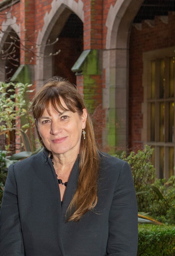 Jennifer McKinley